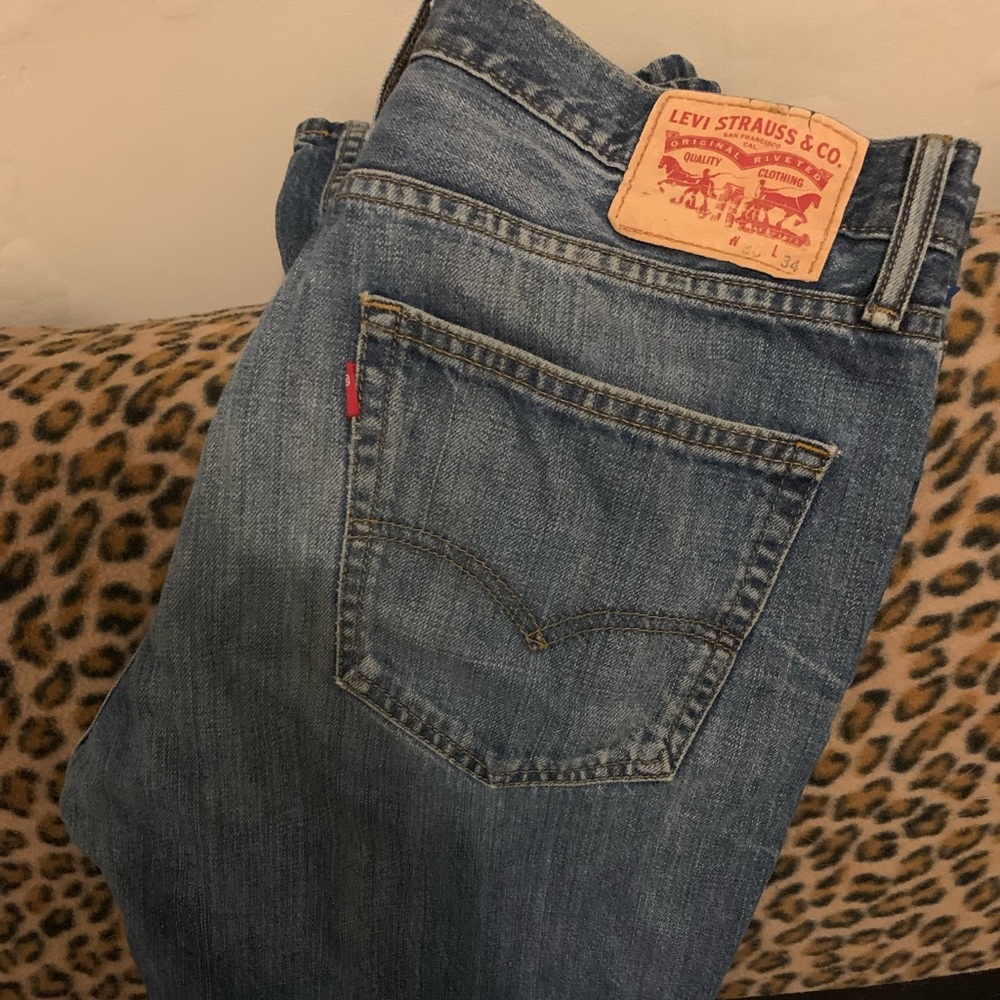 Men’s Levi Pants. Excellent condition! Levi’s are the best!